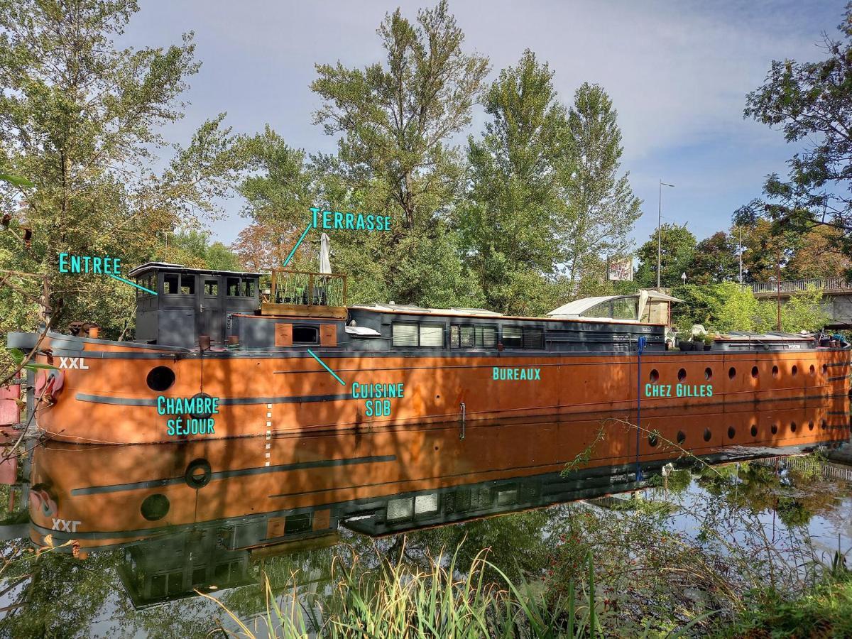 Atypique Indépendant Sur Péniche *