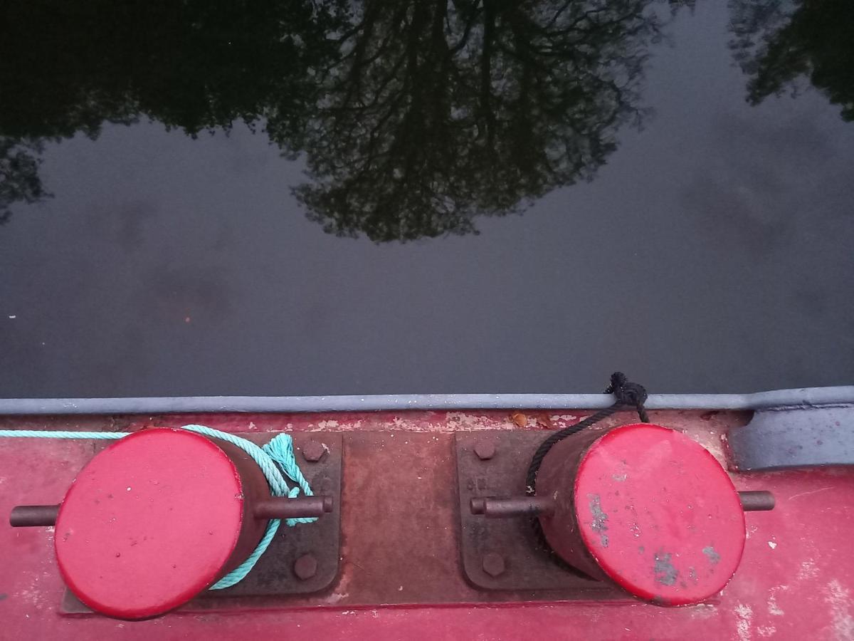 Atypique Indépendant Sur Péniche * Metz