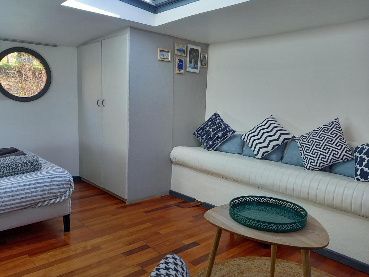 Atypique Independant Sur Peniche Apartment *